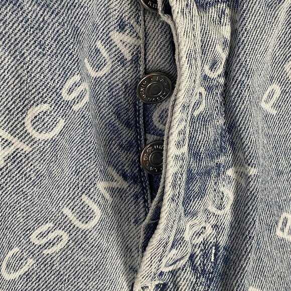 Pacsun Jeans Womens Lightwash Button Fly All Over Logo Words Dad Jeans Unique 26 - Picture 5 of 12